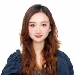 Nicole Hong