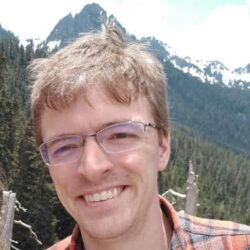 Dr. Chris Paxton